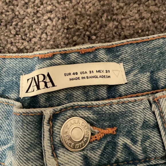 Zara light blue straight jeans.💙 - Picture 2 of 3